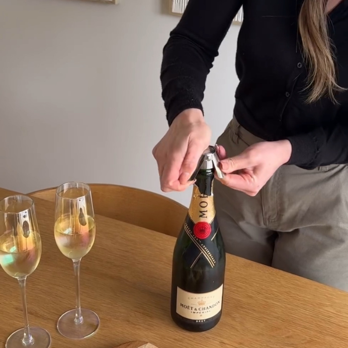 NIGHTCAP CHAMPAGNE STOPPER